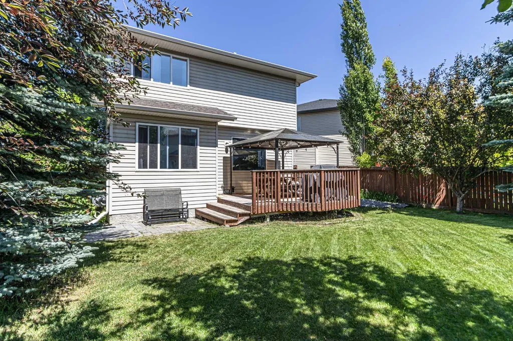 88 Tuscany Ravine Crescent NW Calgary AB T3L 2X2