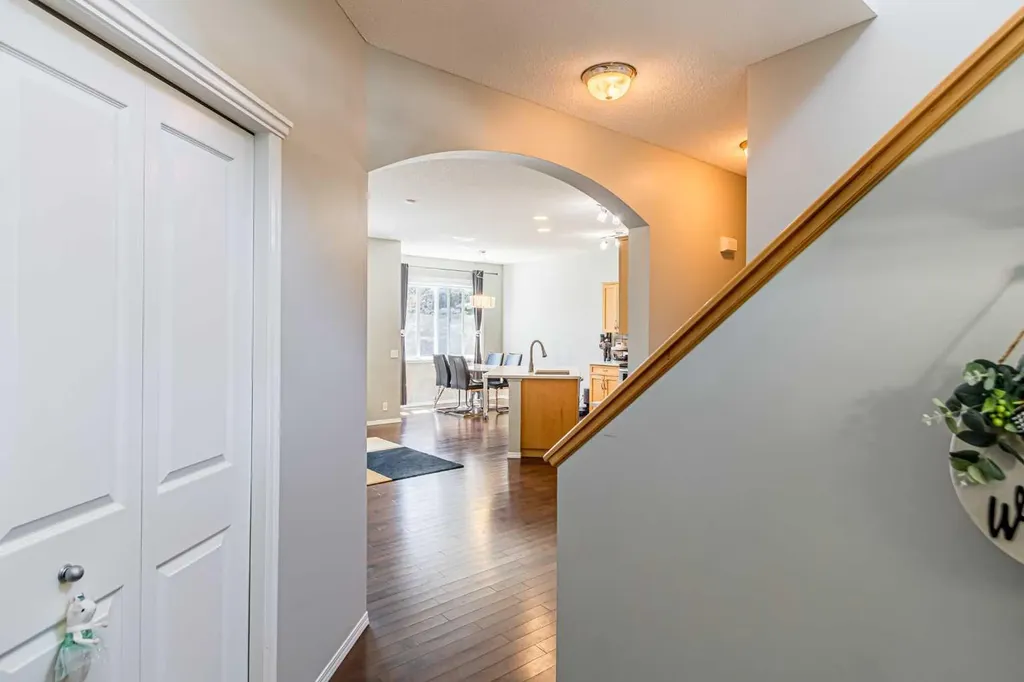 88 Tuscany Ravine Crescent NW Calgary AB T3L 2X2