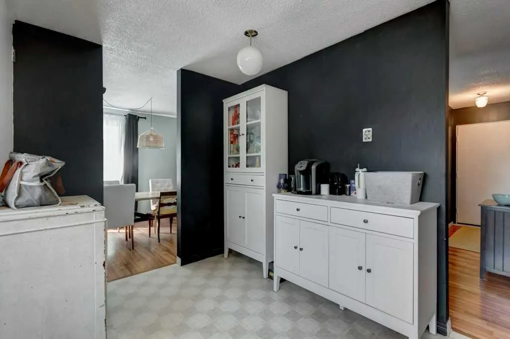 14 Mist Road SW High River AB T1V 1C4