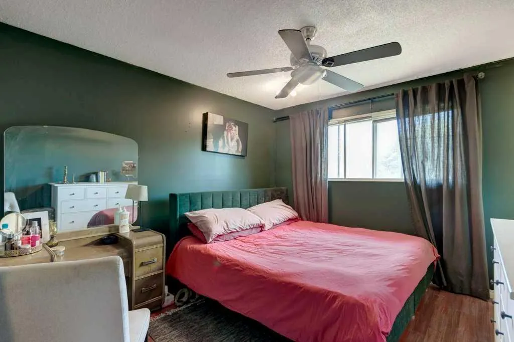 14 Mist Road SW High River AB T1V 1C4