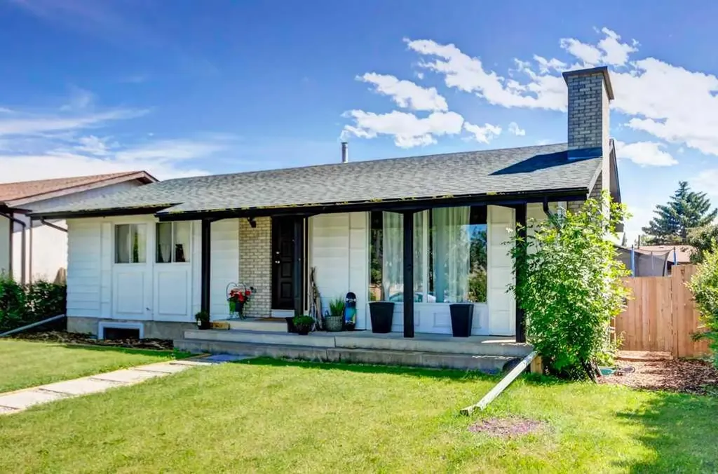 14 Mist Road SW High River AB T1V 1C4