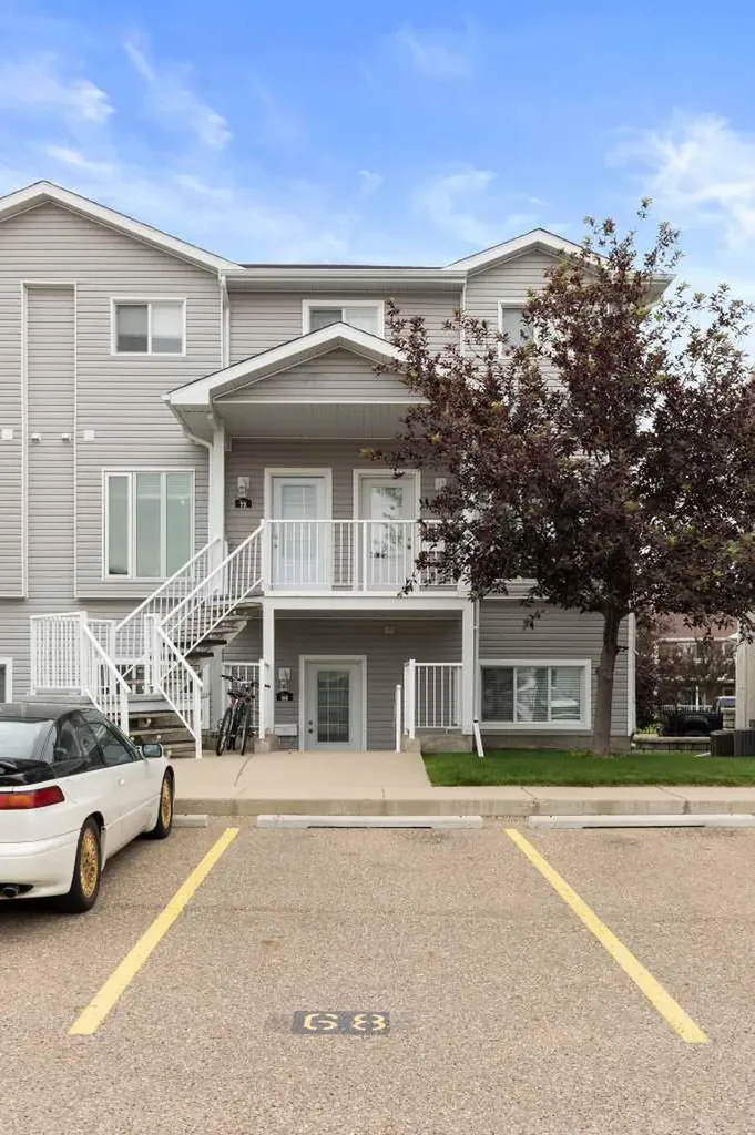 68 Northlands Pointe NE Medicine Hat AB T1C0C5