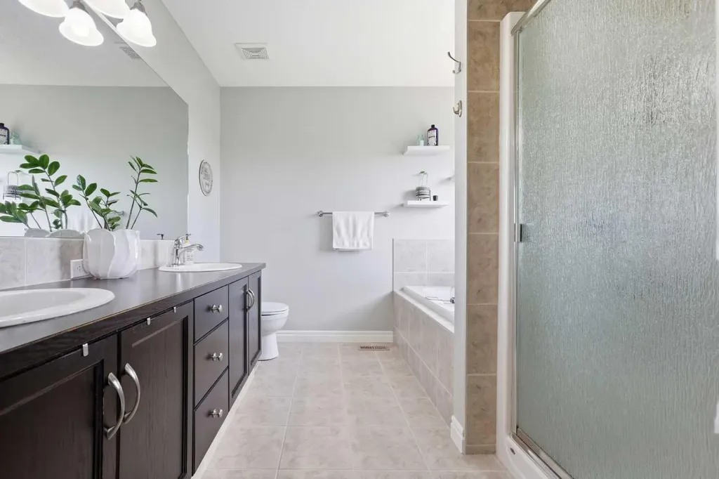 109 Evansdale Landing NW Calgary AB T3P 0C7