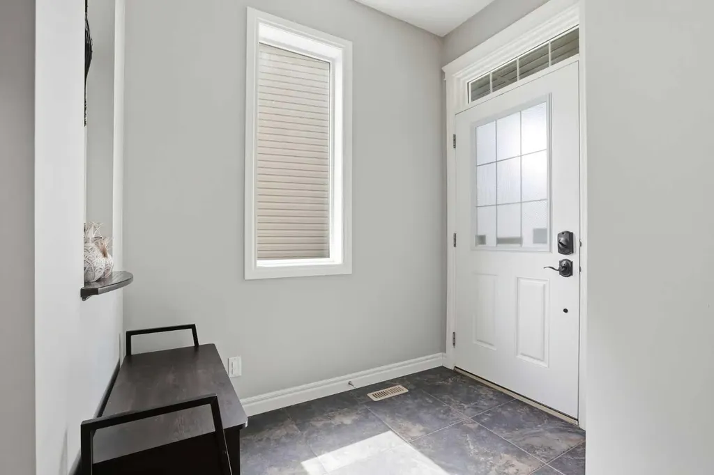 109 Evansdale Landing NW Calgary AB T3P 0C7