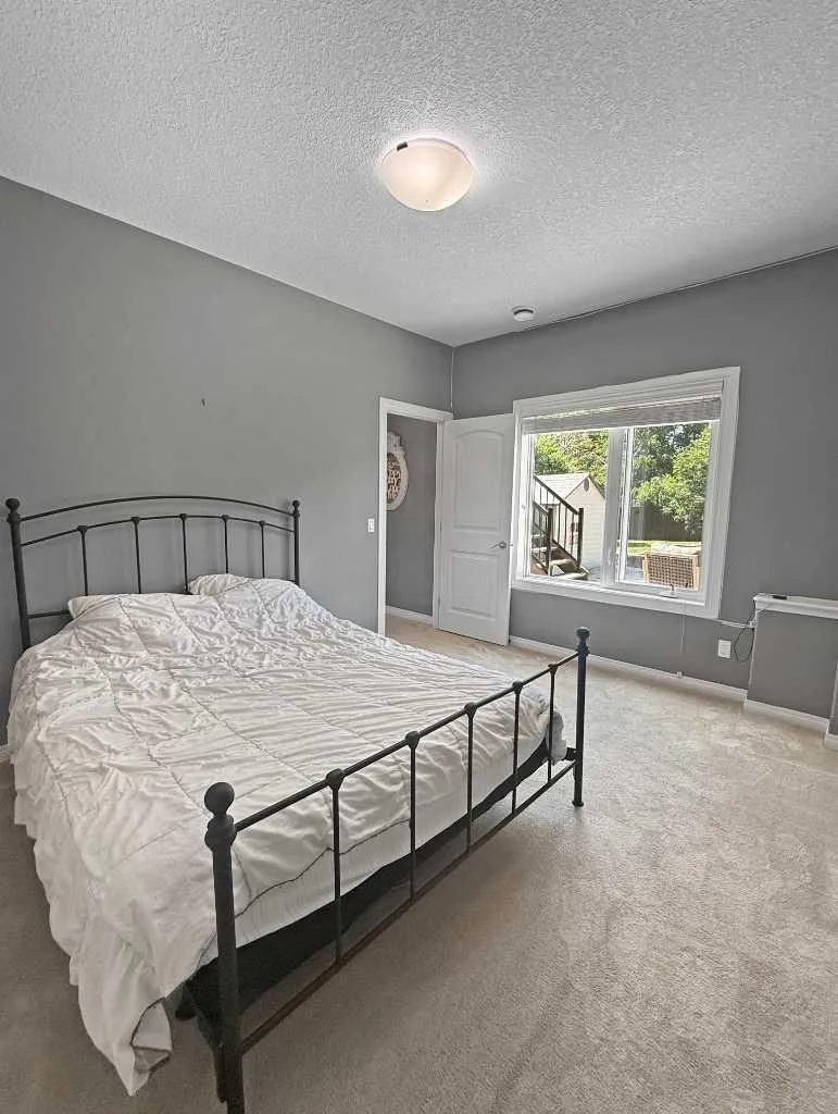 42 Riverstone Road Whitecourt AB T7S 0E5