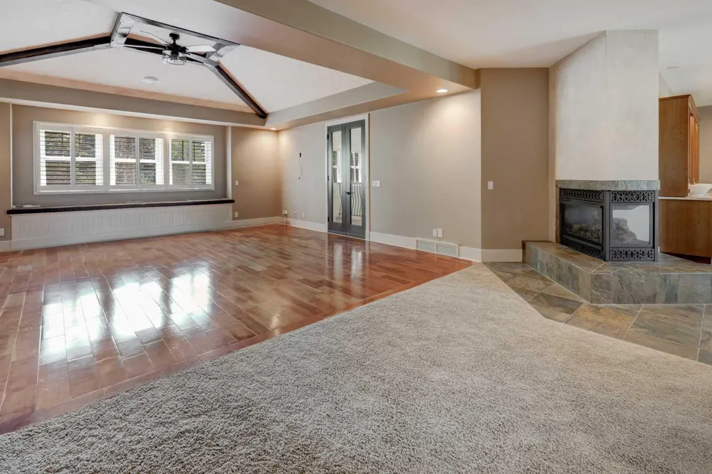 16 Pinehurst Drive Rural Foothills County AB T1S 4J3