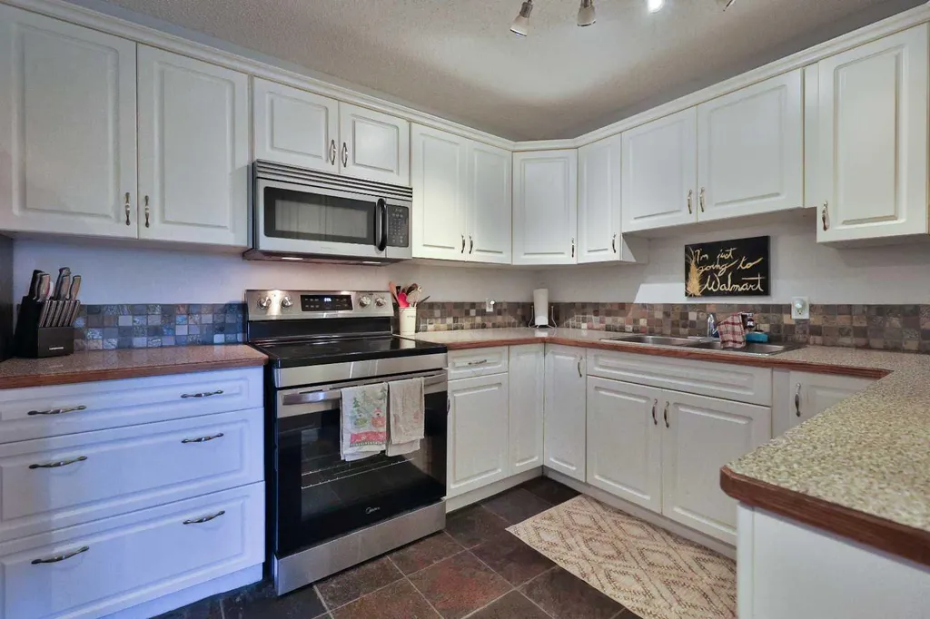 3910 23 Avenue S Lethbridge AB T1K 5H9