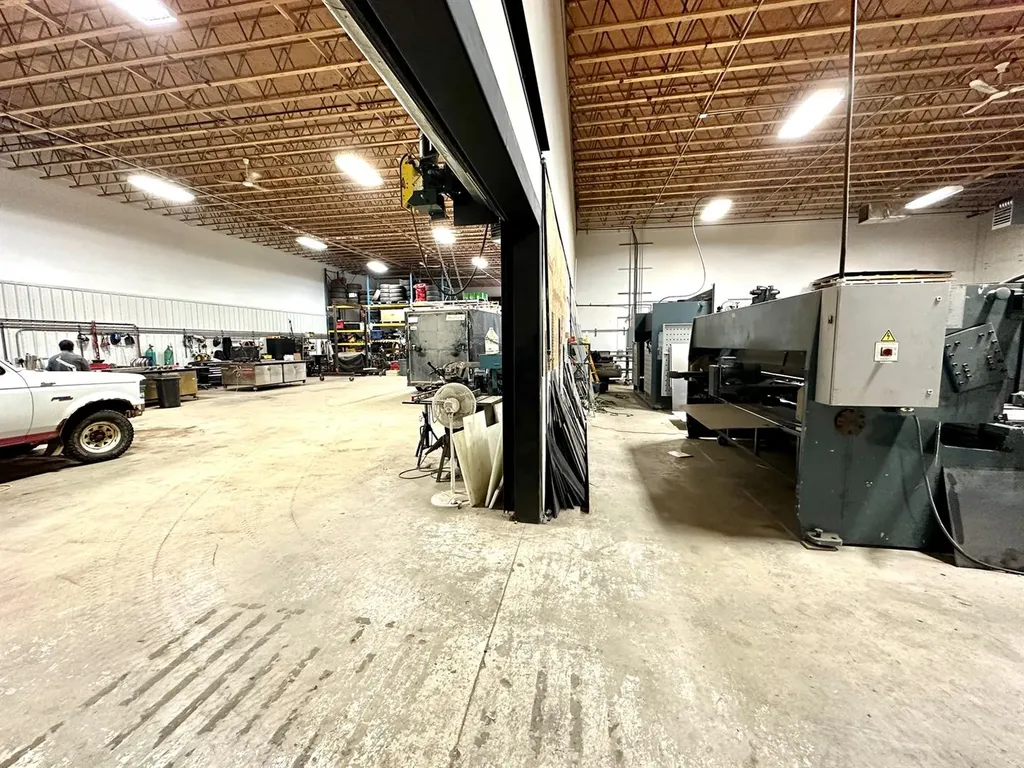4630 61 Street Red Deer AB T4N 2R2