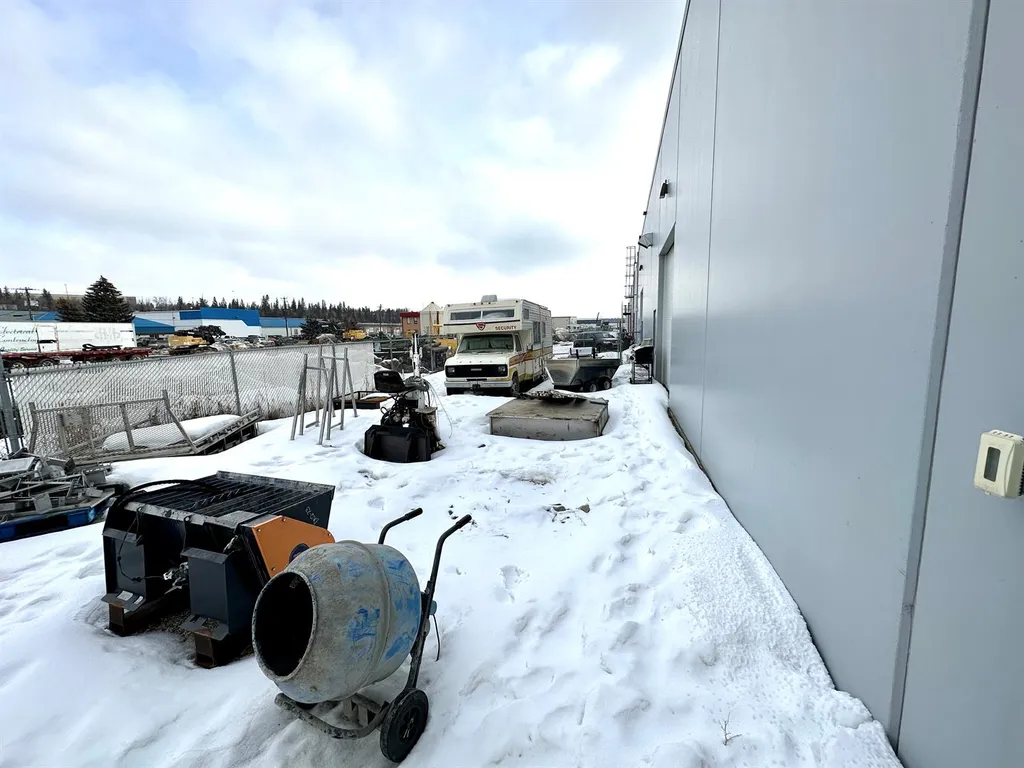 4630 61 Street Red Deer AB T4N 2R2