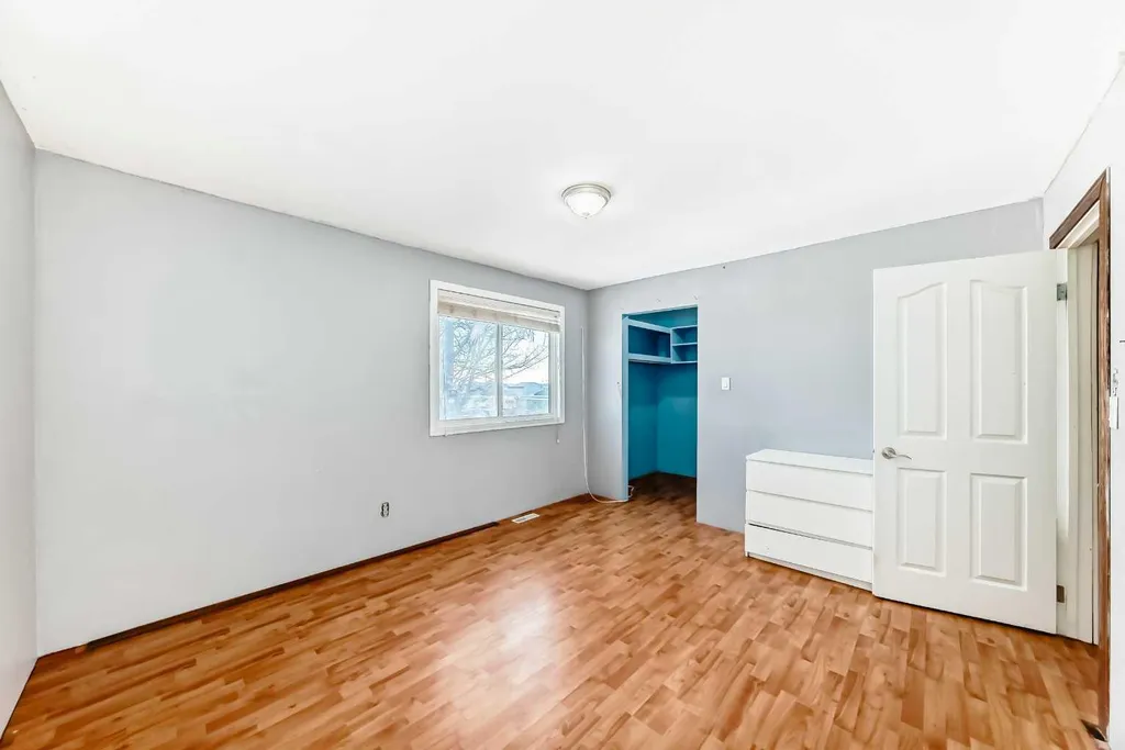 284211 Township Road 252 Rural Rocky View County AB T1Z 0M7