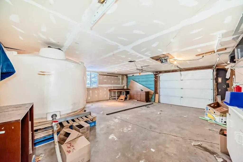 284211 Township Road 252 Rural Rocky View County AB T1Z 0M7