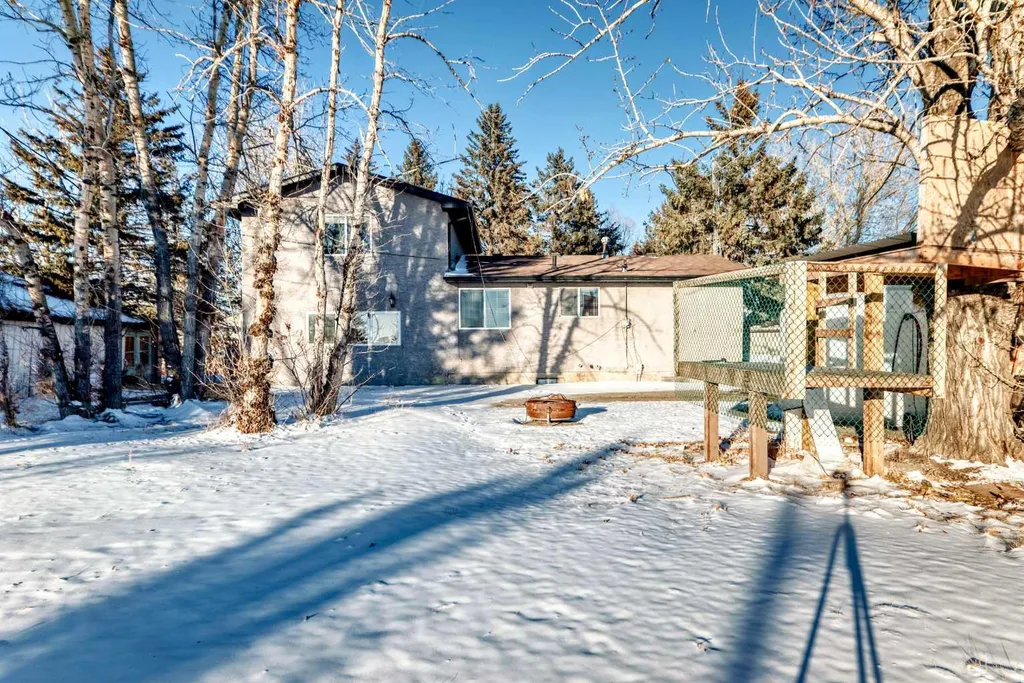 284211 Township Road 252 Rural Rocky View County AB T1Z 0M7