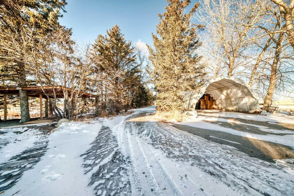 284211 Township Road 252 Rural Rocky View County AB T1Z 0M7