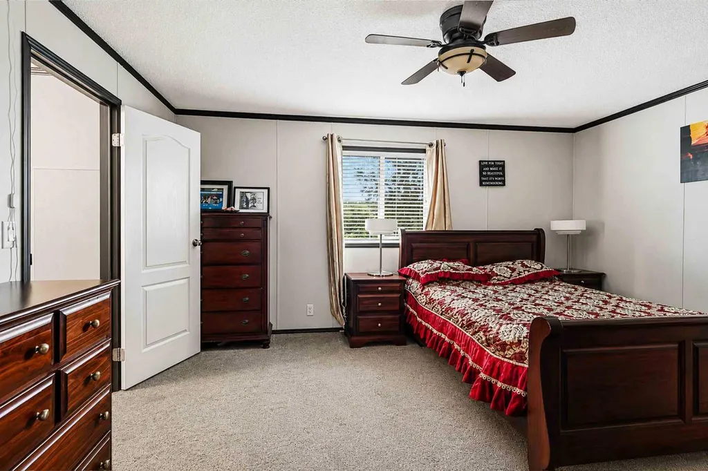 185 Grey Crescent Fort Mcmurray AB T9H 2N4