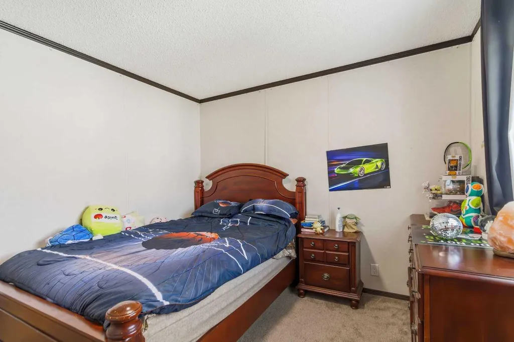 185 Grey Crescent Fort Mcmurray AB T9H 2N4