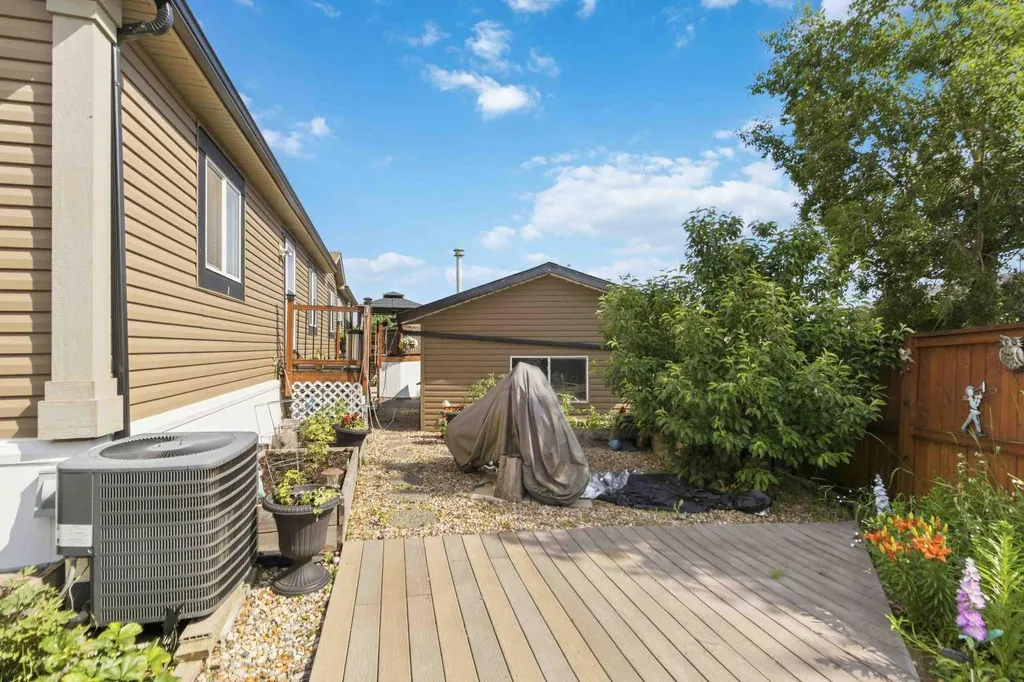 185 Grey Crescent Fort Mcmurray AB T9H 2N4