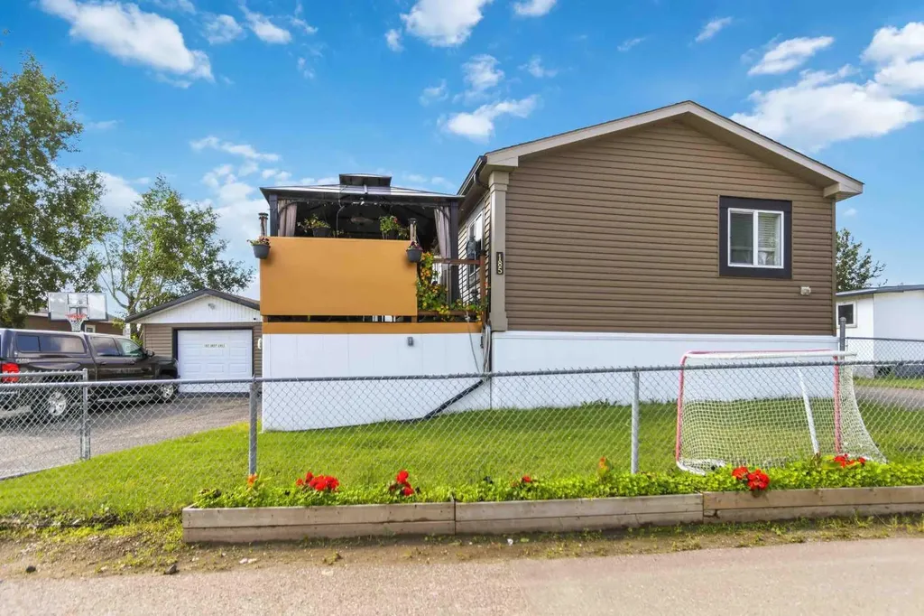 185 Grey Crescent Fort Mcmurray AB T9H 2N4