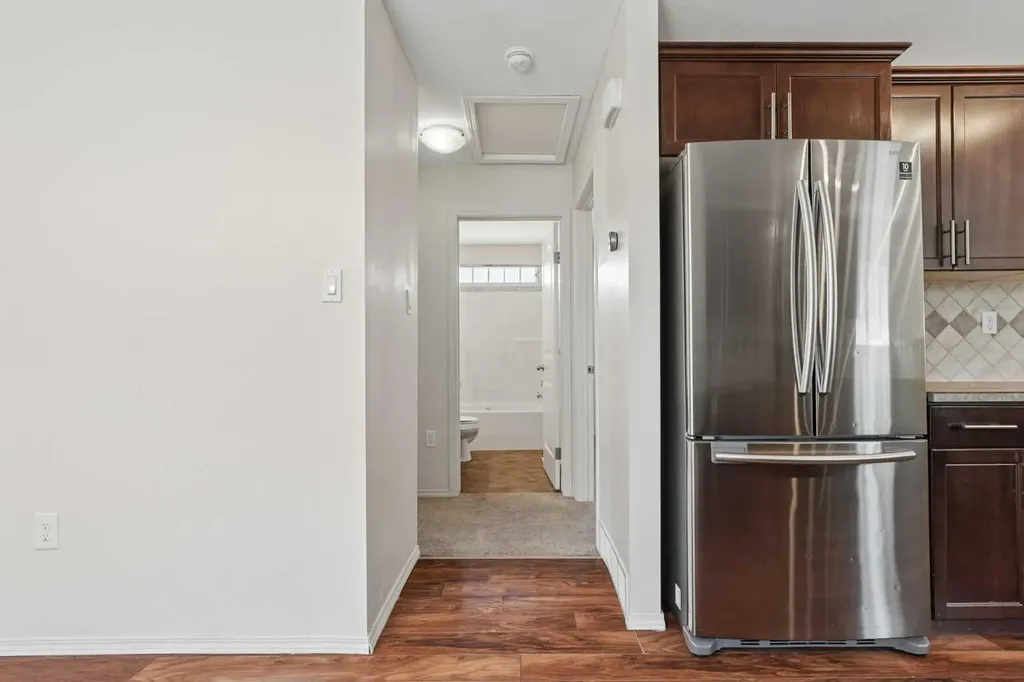 136 Mt Sundance Crescent W Lethbridge AB T1J 0L4