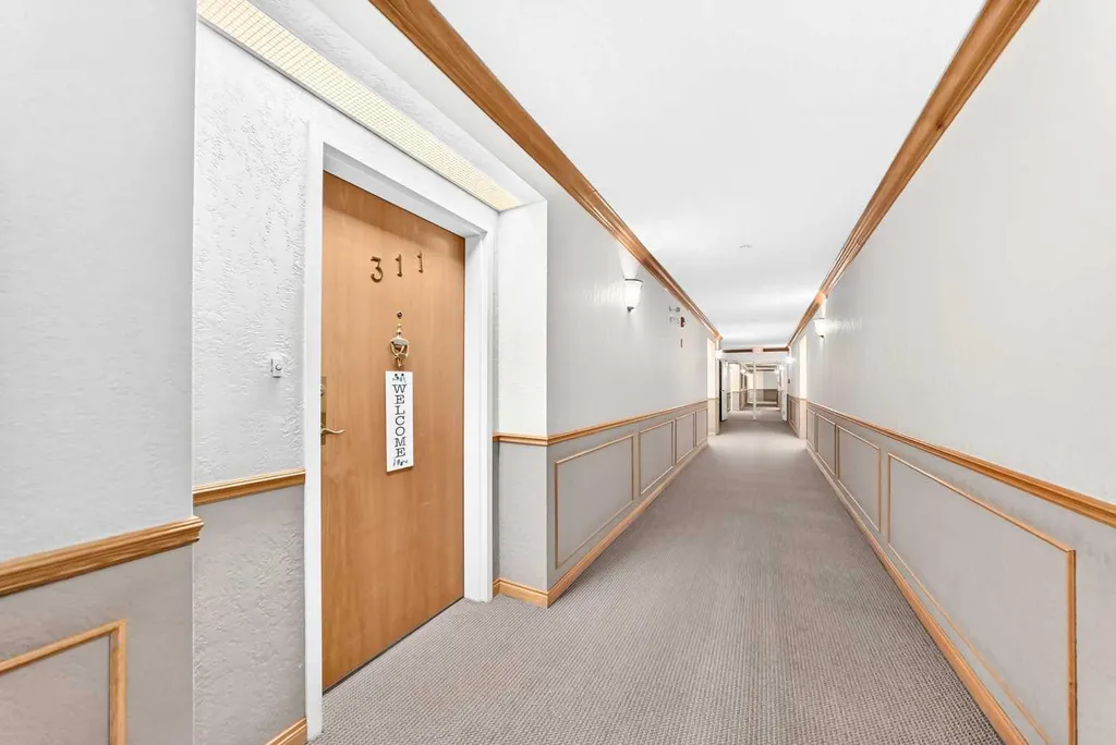 8535 Bonaventure Drive SE Calgary AB T2H 3A1
