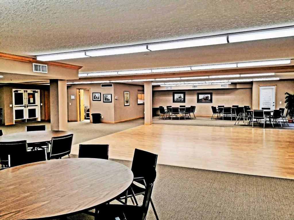 8535 Bonaventure Drive SE Calgary AB T2H 3A1