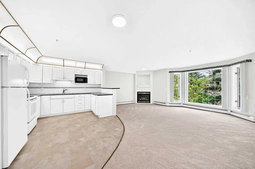 8535 Bonaventure Drive SE Calgary AB T2H 3A1