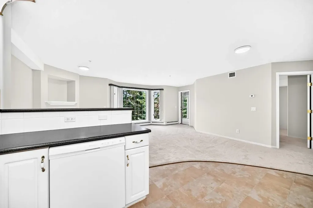 8535 Bonaventure Drive SE Calgary AB T2H 3A1