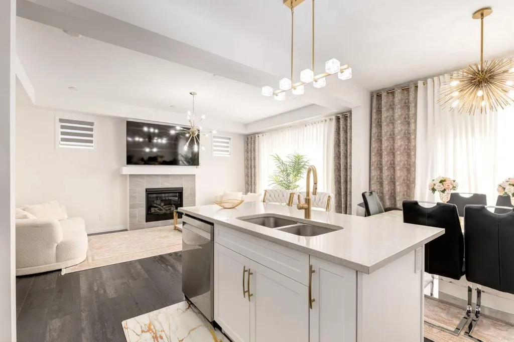 14 Cityside Terrace NE Calgary AB T3N 1E2