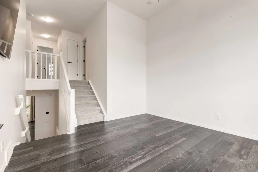 14 Cityside Terrace NE Calgary AB T3N 1E2