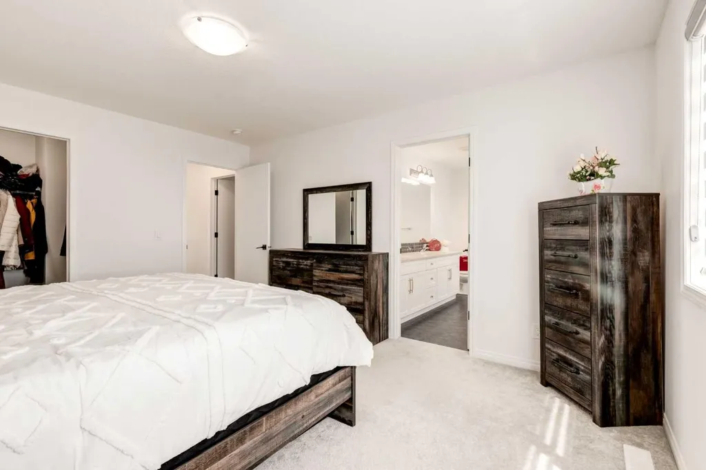 14 Cityside Terrace NE Calgary AB T3N 1E2