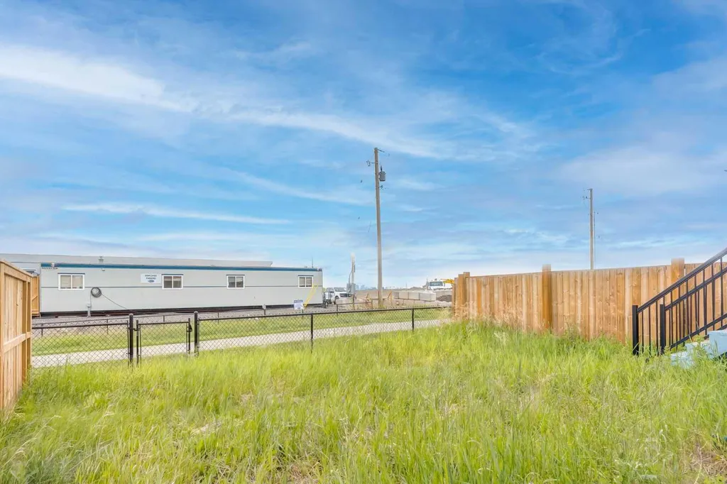 14 Cityside Terrace NE Calgary AB T3N 1E2