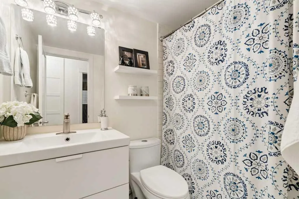 1721 13 Street SW Calgary AB T2T 3P5