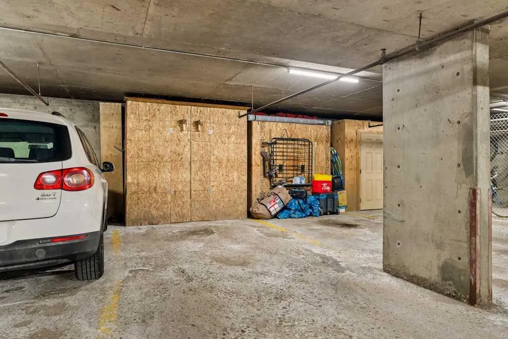 1721 13 Street SW Calgary AB T2T 3P5