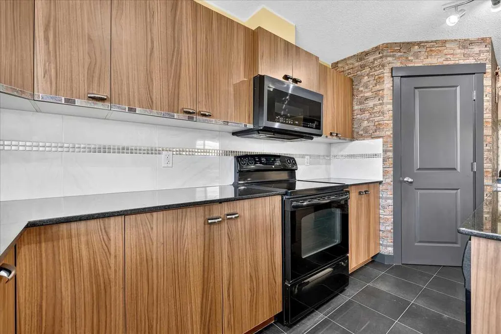 42 Skyview Point Link NE Calgary AB T3N 0L9