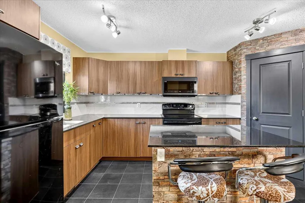 42 Skyview Point Link NE Calgary AB T3N 0L9