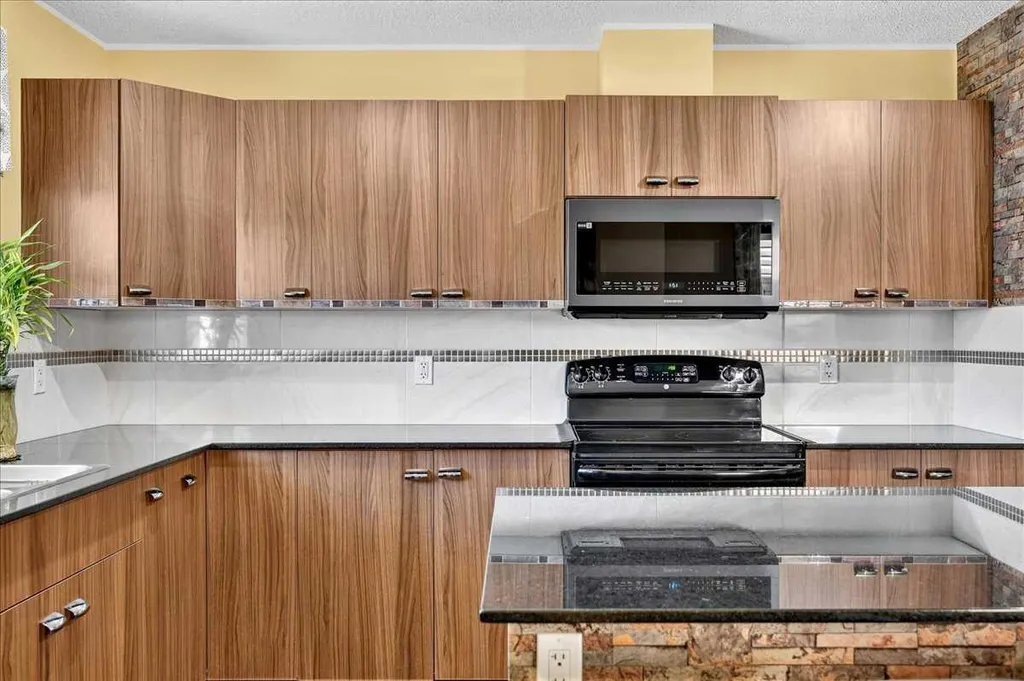 42 Skyview Point Link NE Calgary AB T3N 0L9