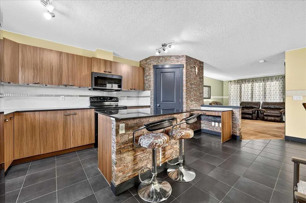42 Skyview Point Link NE Calgary AB T3N 0L9
