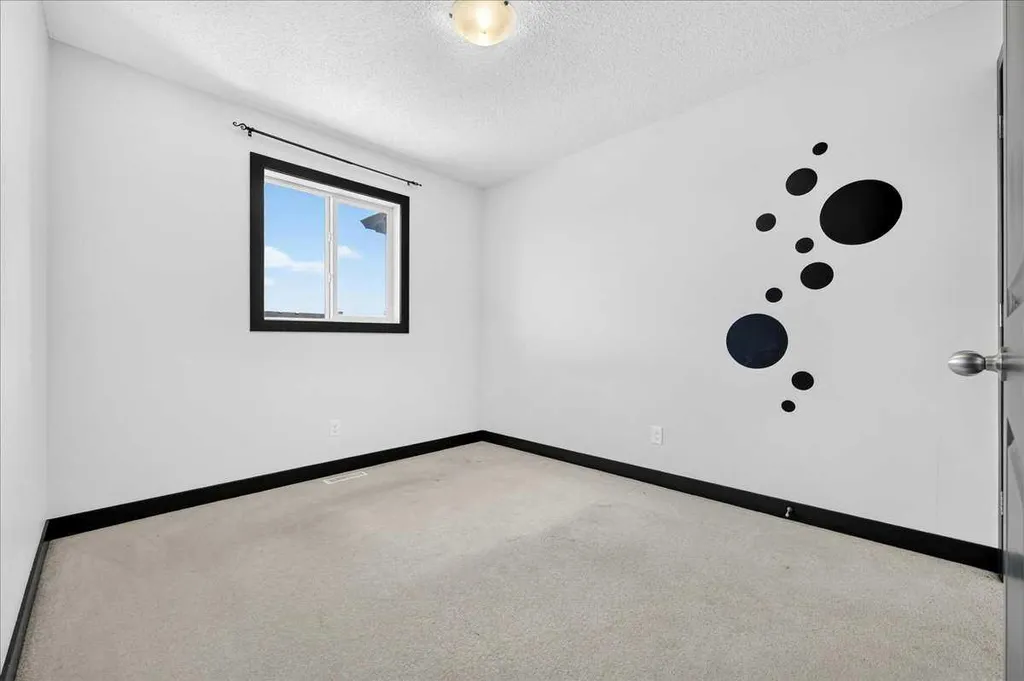 42 Skyview Point Link NE Calgary AB T3N 0L9