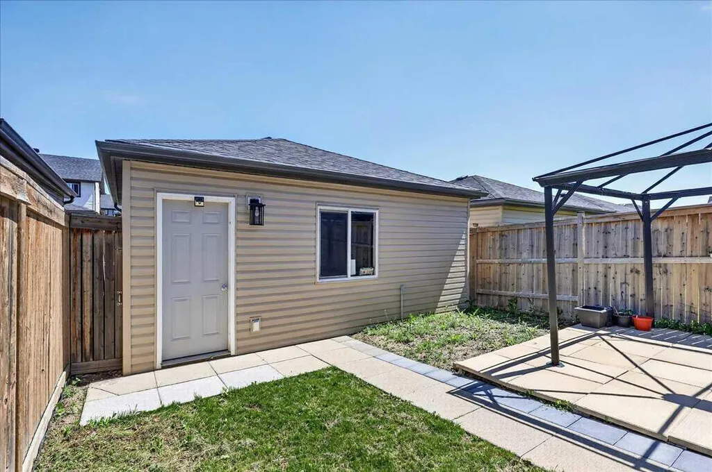 42 Skyview Point Link NE Calgary AB T3N 0L9