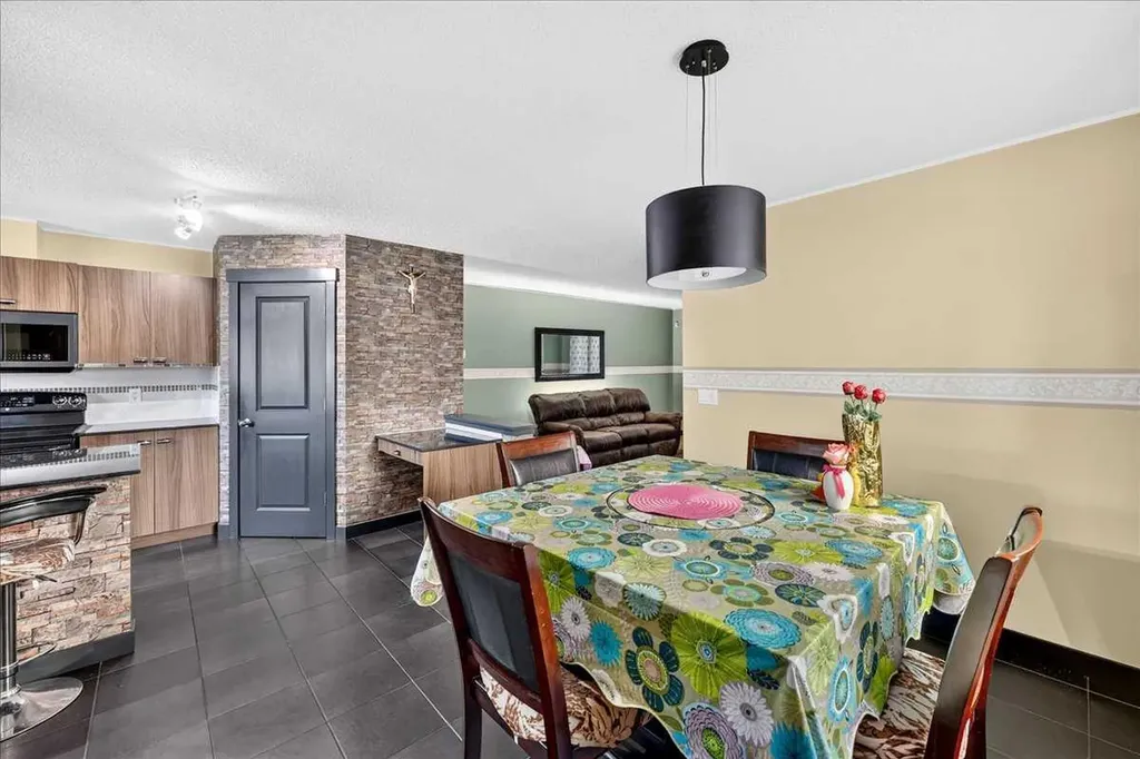 42 Skyview Point Link NE Calgary AB T3N 0L9
