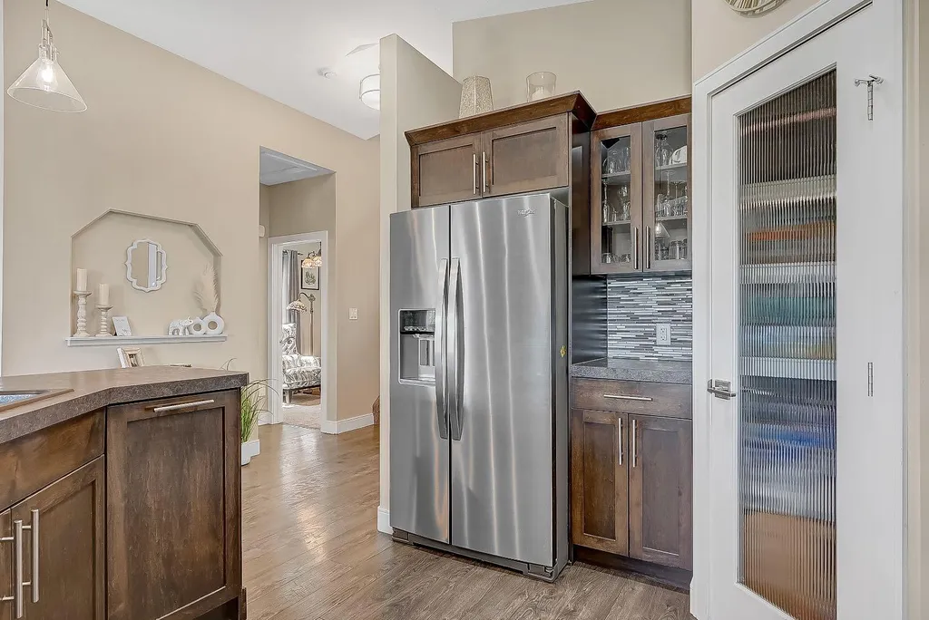 9513 88 Street Grande Prairie AB T8X 0N3