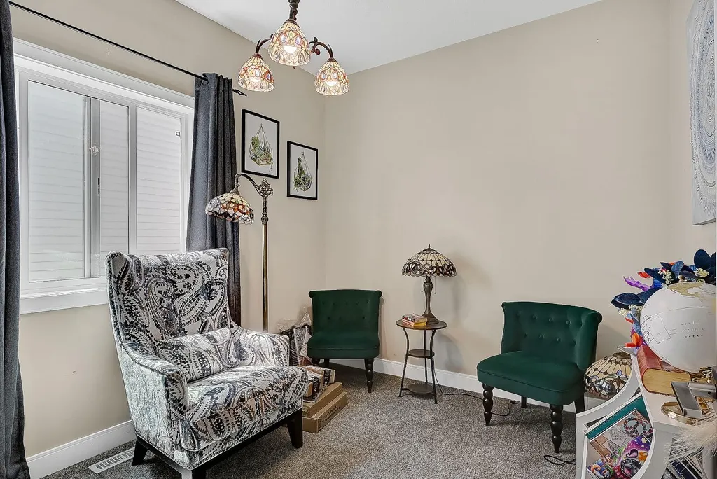 9513 88 Street Grande Prairie AB T8X 0N3