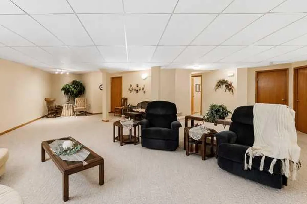 26110 Highway 11 Rural Red Deer County AB T4E1C2