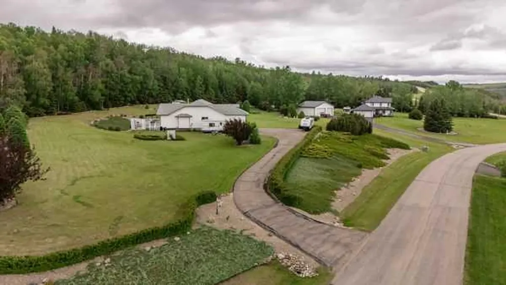 26110 Highway 11 Rural Red Deer County AB T4E1C2