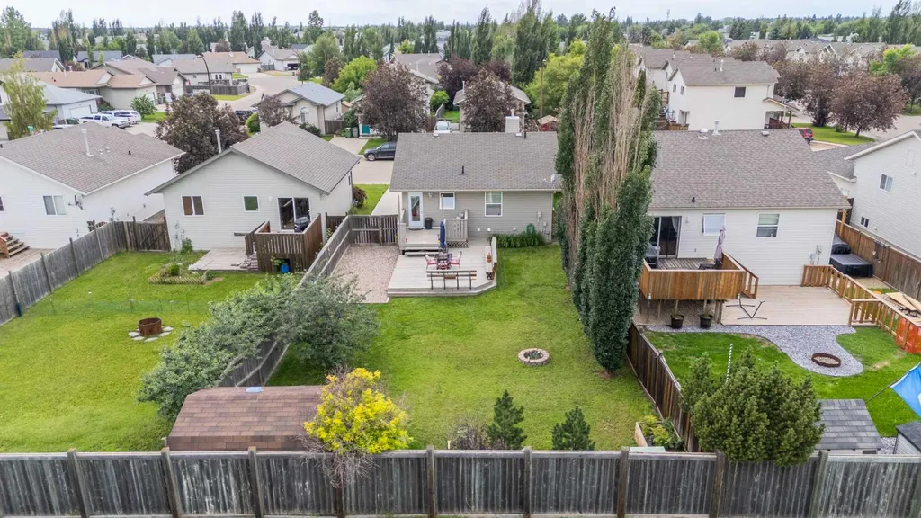 2205 51 Avenue Lloydminster AB T9V 3H4