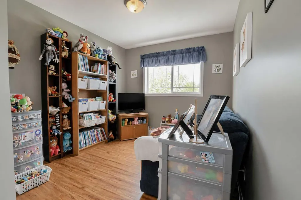 10410 119 Avenue Grande Prairie AB T8V 7L8