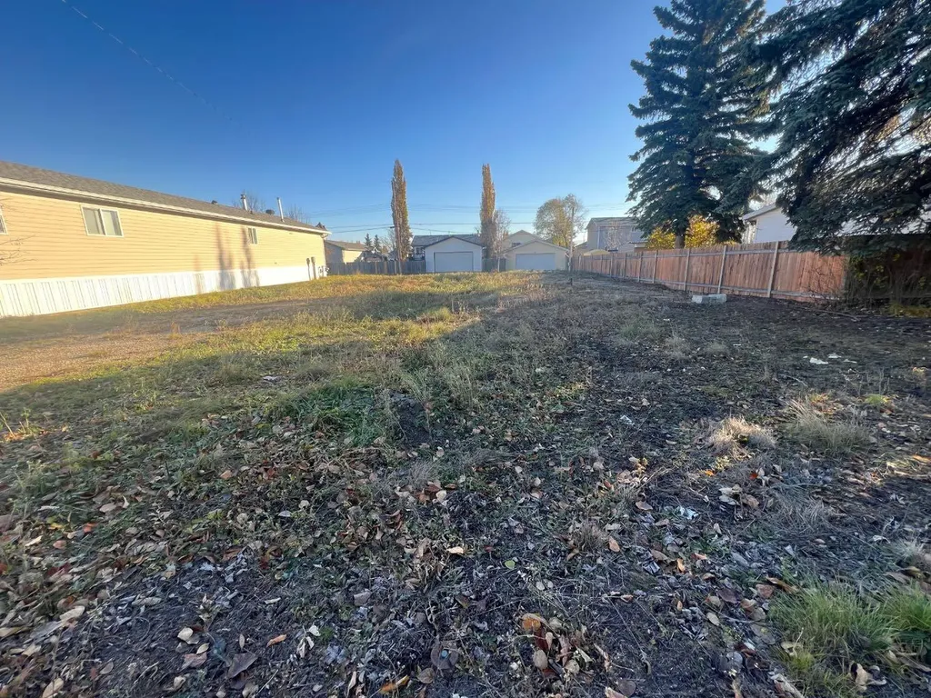 5507 Wagoner Crescent Whitecourt AB T7S1A8