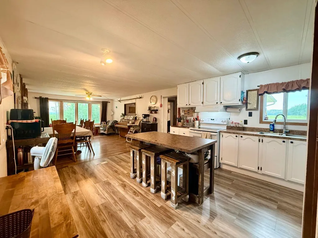 107139 Rge Road 124 Rural Mackenzie County AB T0H2H0