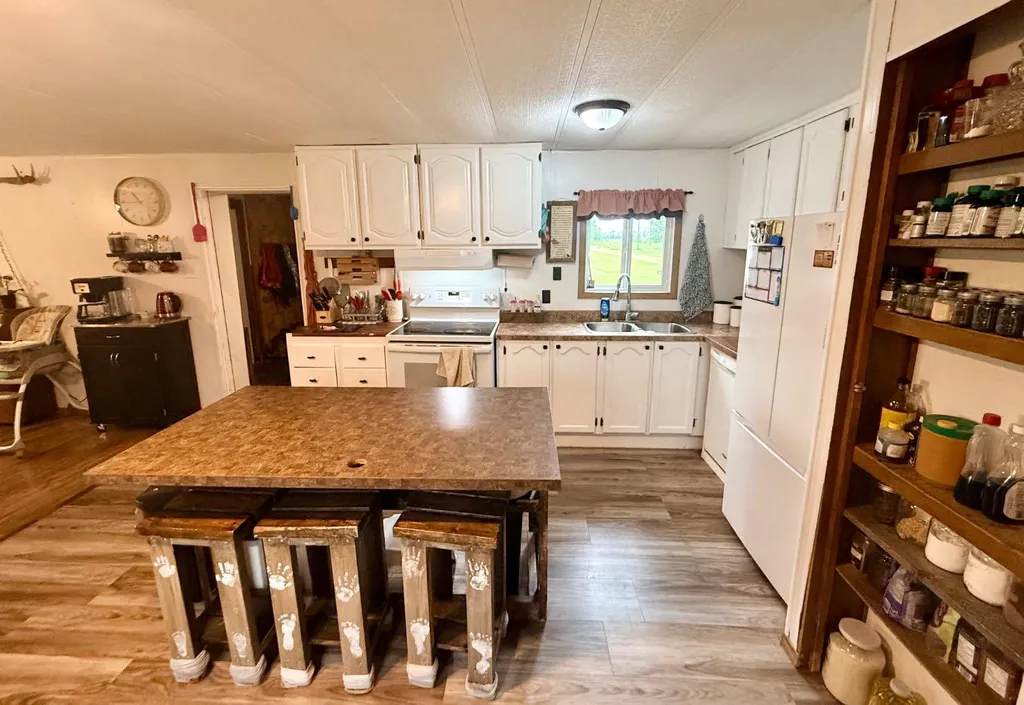 107139 Rge Road 124 Rural Mackenzie County AB T0H2H0