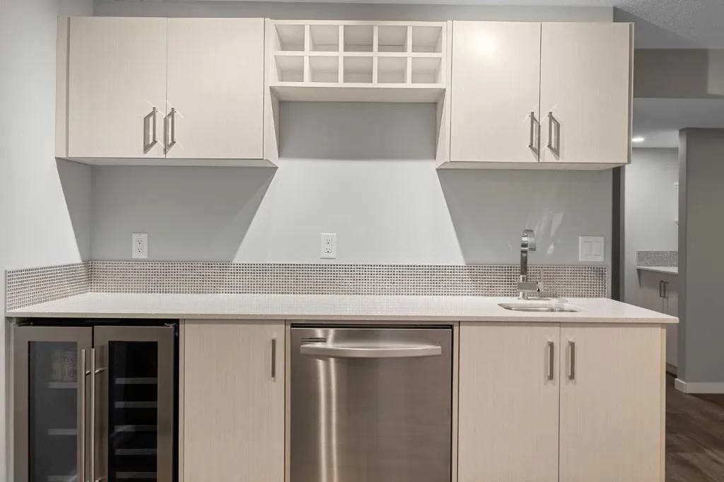 1019 Shantz Place Crossfield AB T0M0S0