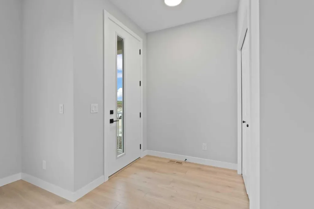 343 Belvedere Drive SE Calgary AB T2A 7Y2